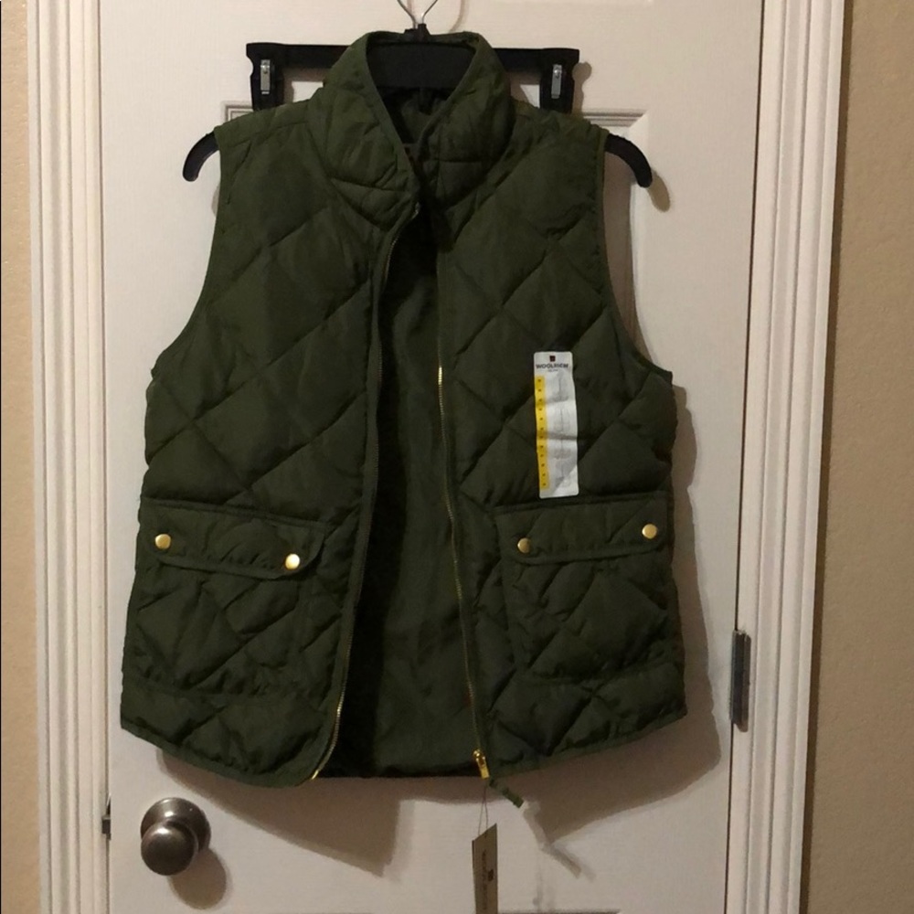 Army green vest